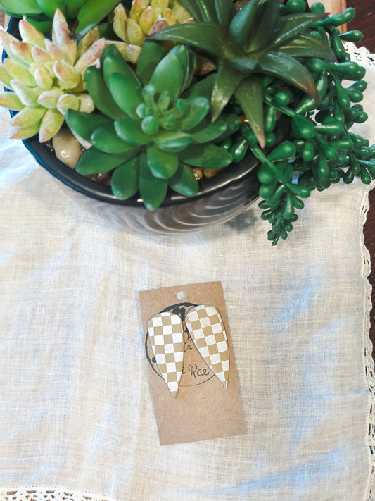 Tan & White Checkered