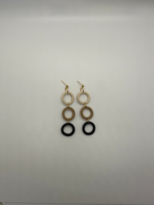 Neutral Color Dangles