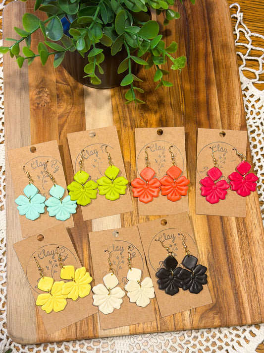 Penny Pimpernel Flower Earrings
